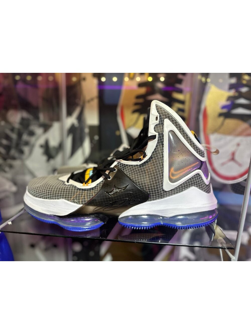 2022 Nike LeBron 19 'Graduate' SIZE:16